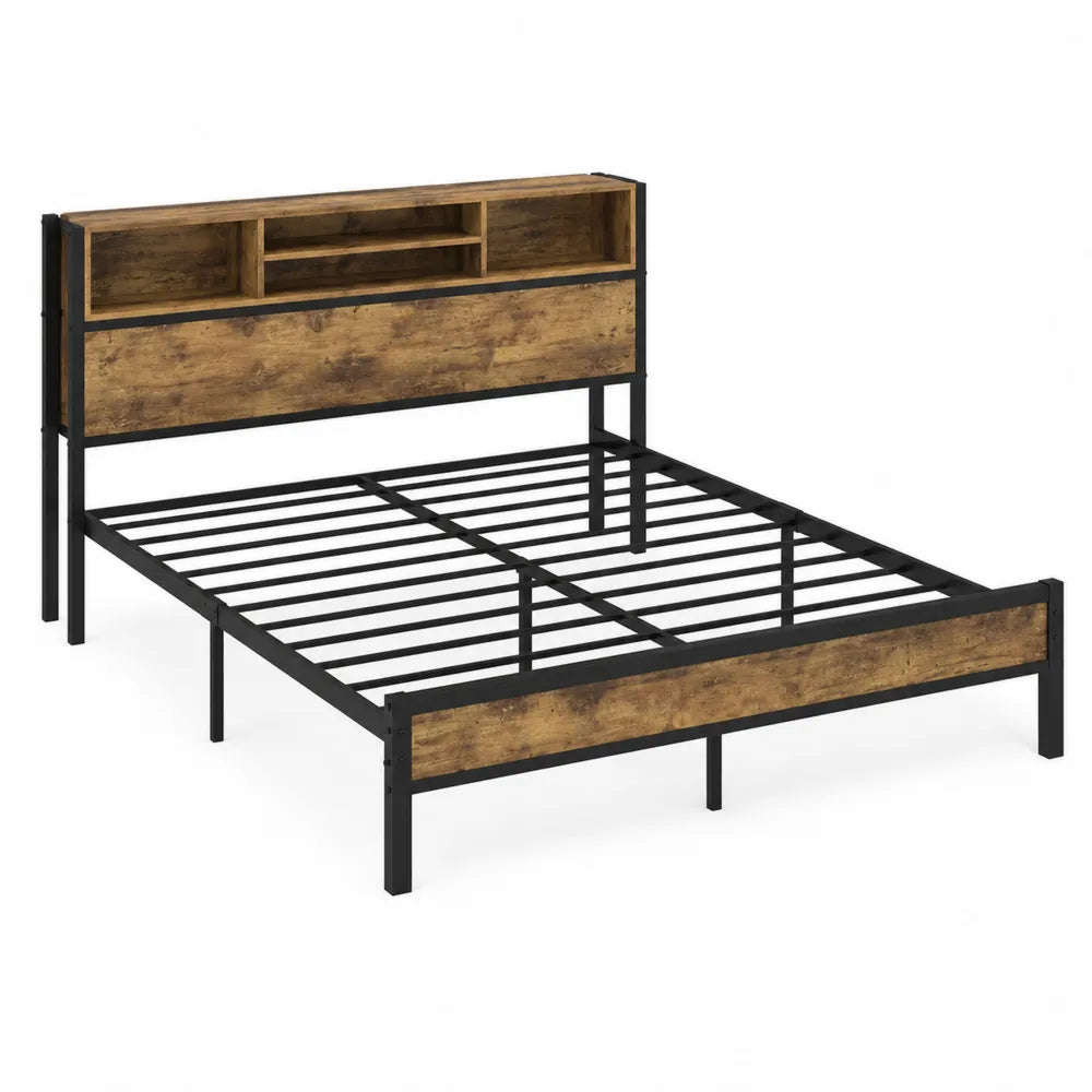 Letto matrimoniale in metallo e legno con testiera a scaffale